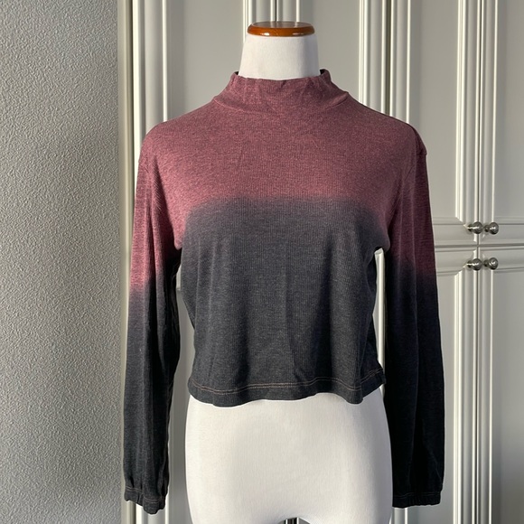 NWT CHASER | Ombré Pullover Sweater - Picture 5 of 8